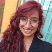 Licenciada y Profesora en Historia imparte clases para nivel secundario, preparatoria y universitario